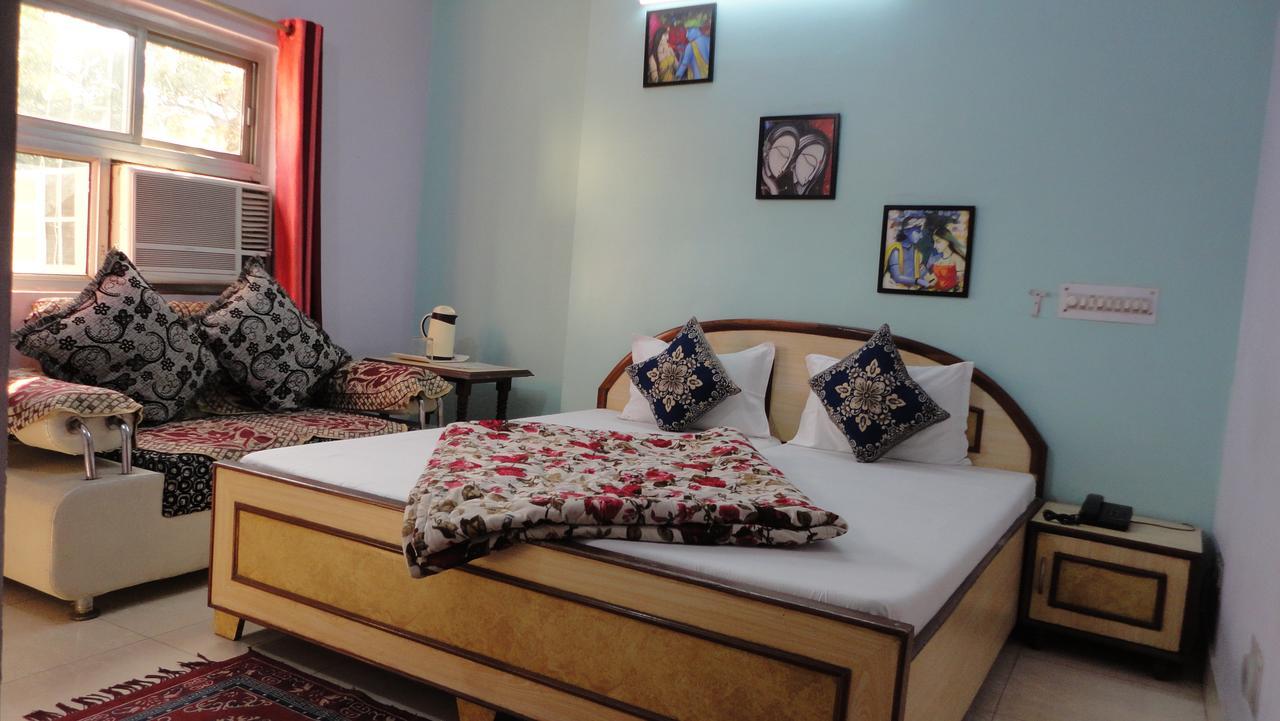 Hotel Swarajya Palace Agra  Dış mekan fotoğraf